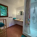 Di Mare Bignone בית נופש סרביון
